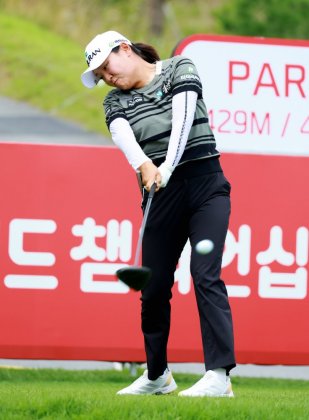 빠른 스윙 조혜림, 2026 오로라월드 챔피언십 1번홀